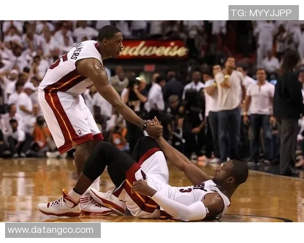 2016年2月4日小牛对阵热火精彩直播回顾与赛后分析